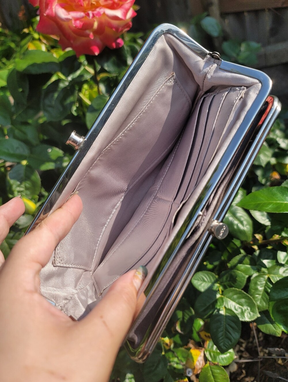 Hobo Lauren Double Frame Leather Clutch - Picture 4 of 12